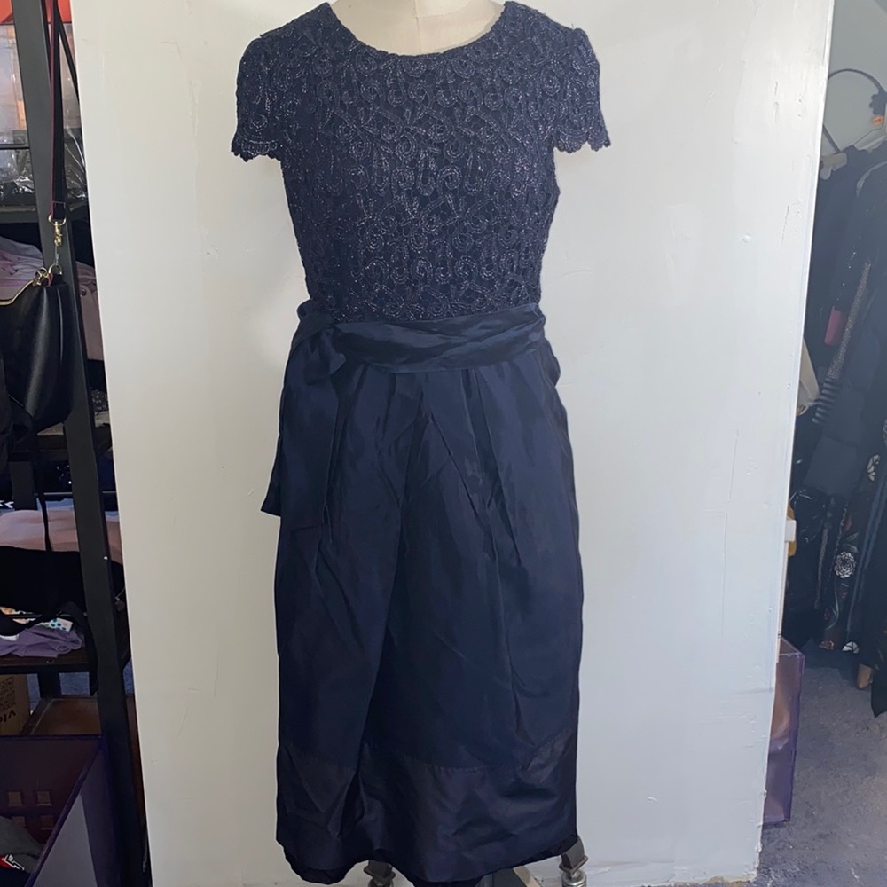Beautiful dark blue/navy blue evening dress. Mother of the bride or groom